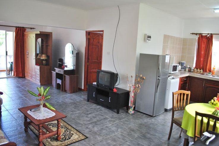 Rowsvilla Guest House โบวาลง ภายนอก รูปภาพ